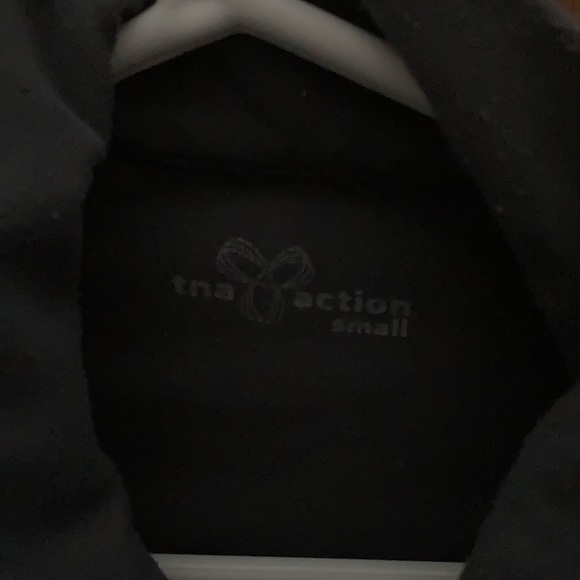 Vintage TNA Zip up - Picture 6 of 6